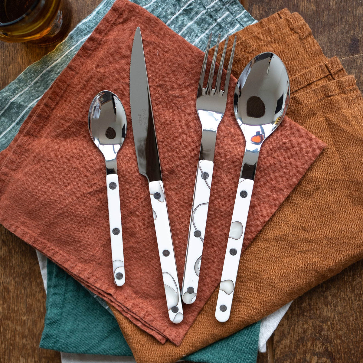 2377-002-1247-2.jpg